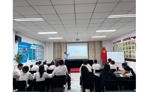 因果洞察 結(jié)果把控 經(jīng)營效能提升&mdash;&mdash;銀川伊百盛開展專項培訓(xùn)，夯實高質(zhì)量發(fā)展根基